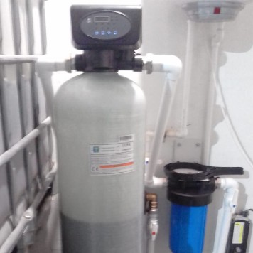 Комплексная система очистки воды Oxidizer 1054 с автоматическим управлением для 4-х потребителей, сброс 200 литров-1