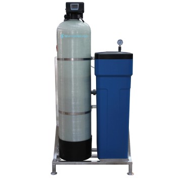 Мобильная универсальная система очистки воды SuperMiX-B30 1054 для 4 потребителей, сброс 200 л